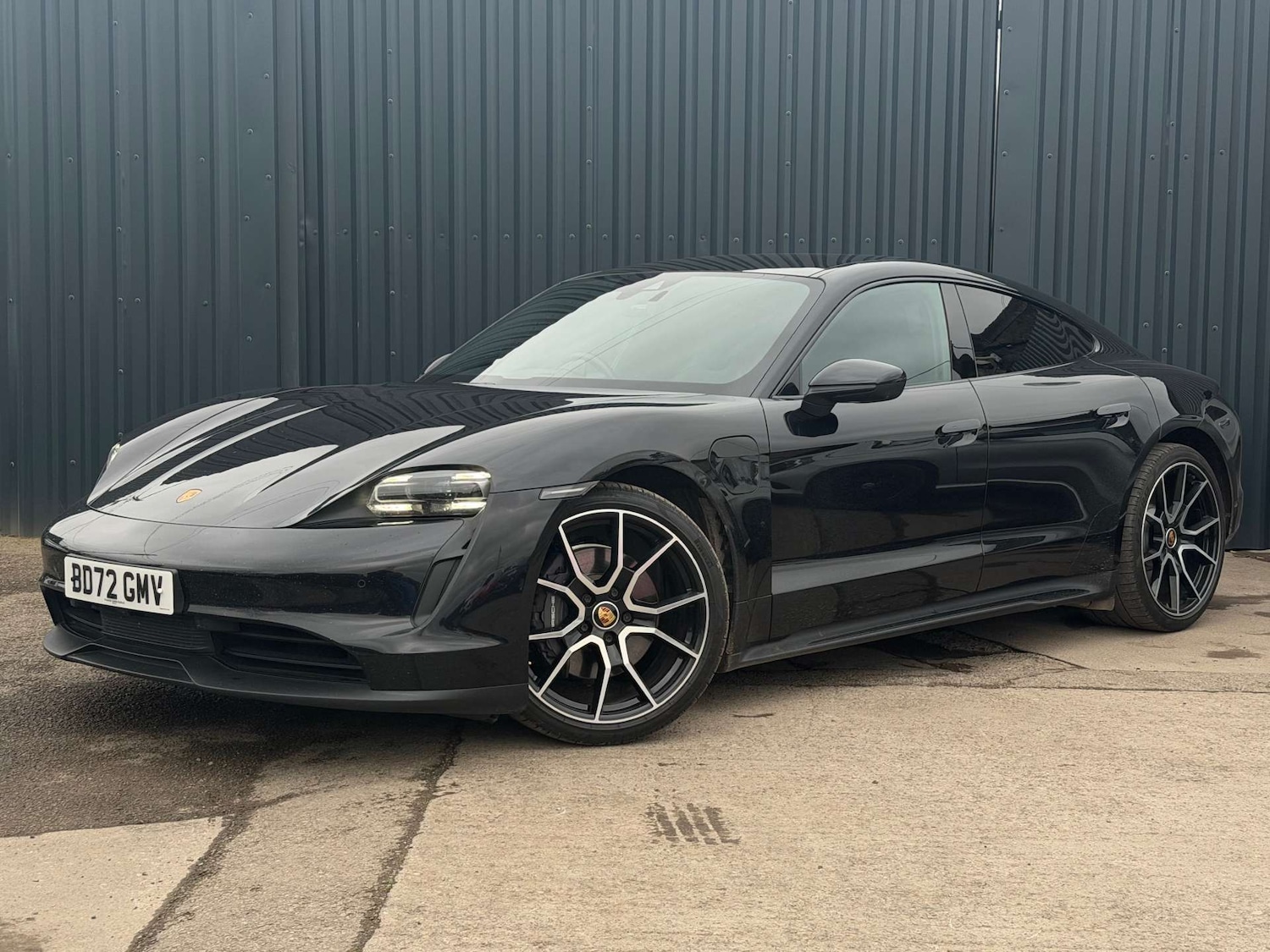 Used Porsche Taycan 2022 for sale - 77903039: Photo 25