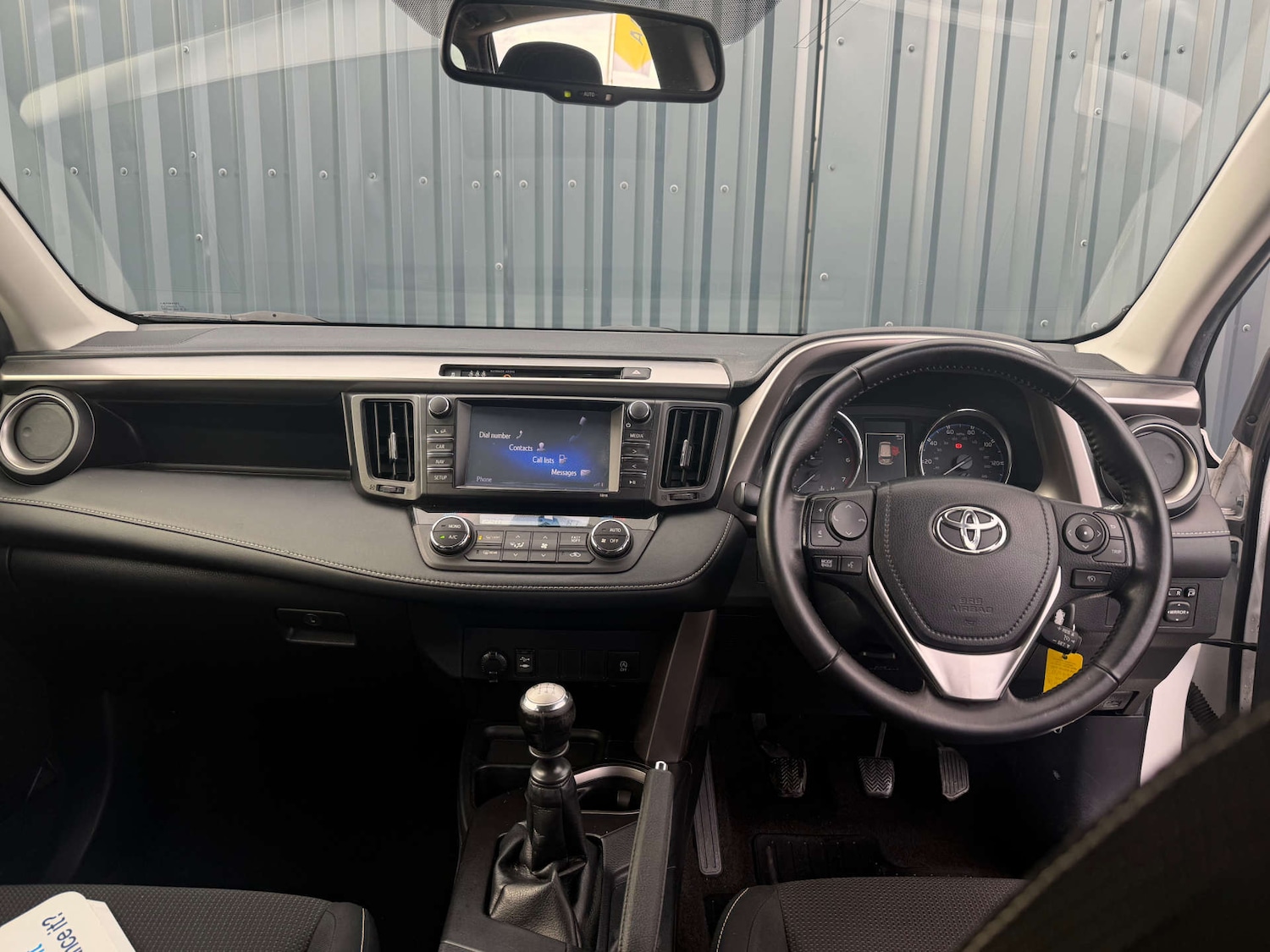 Used Toyota RAV4 2016 for sale - 77502018: Photo 4