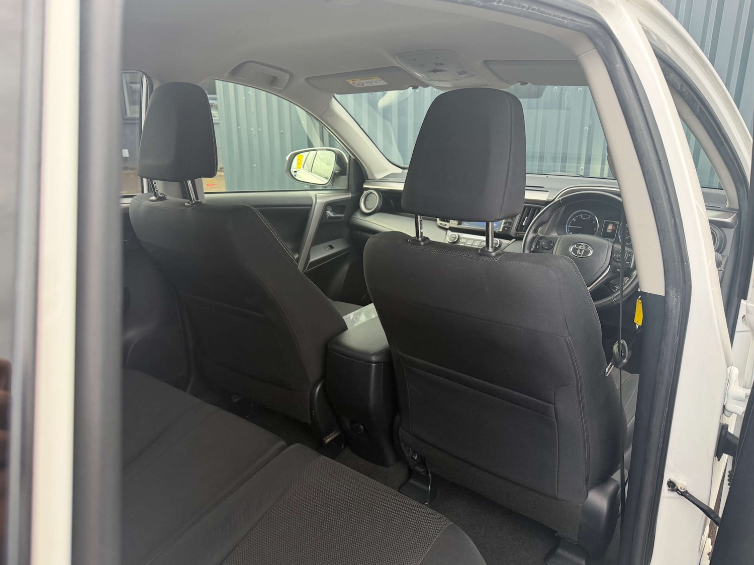 Used Toyota RAV4 2016 for sale - 77502018: Photo 7