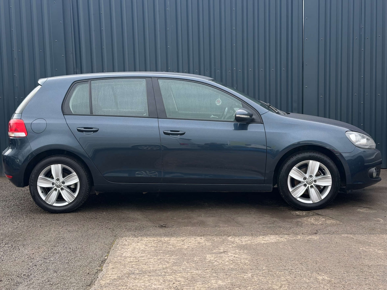 Used Volkswagen Golf 2012 for sale - 78003747: Photo 3