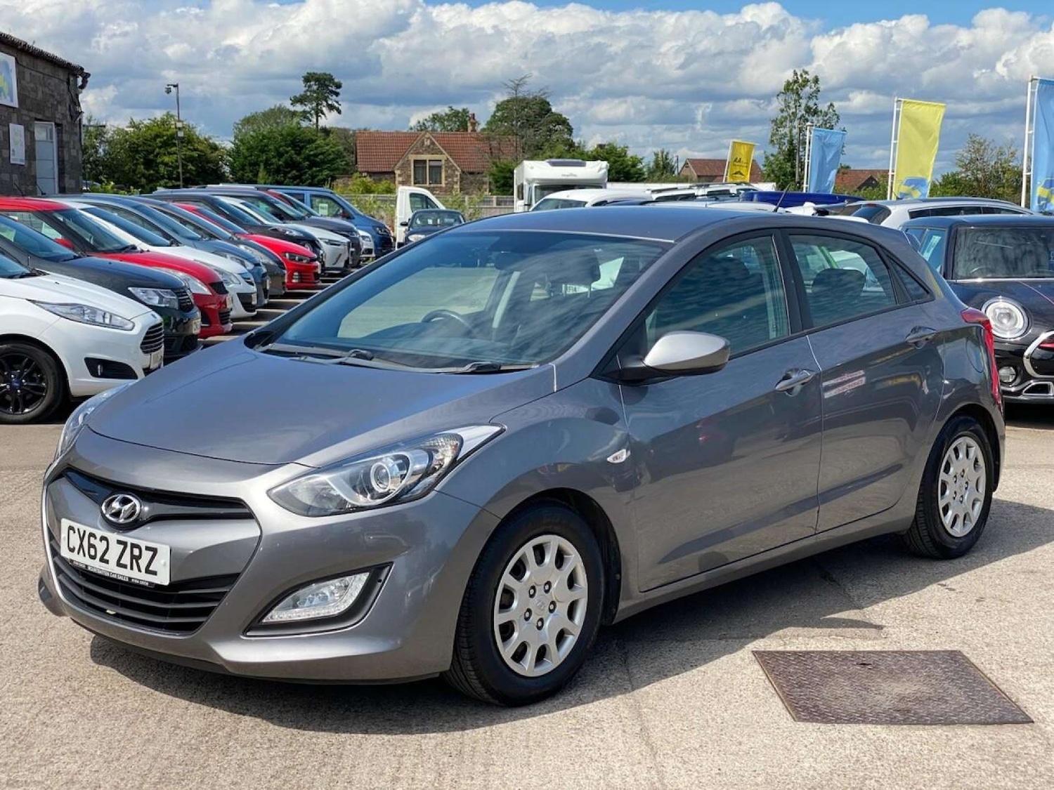 Used Hyundai i30 2012 for sale - 76601890: Photo 4