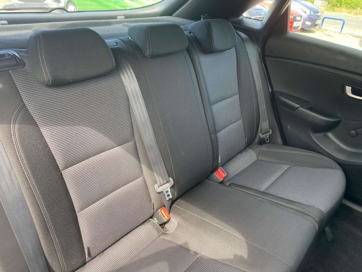 Used Hyundai i30 2012 for sale - 76601890: Photo 8