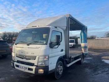 Used Mitsubishi Canter 2015 for sale - 73608036: Photo