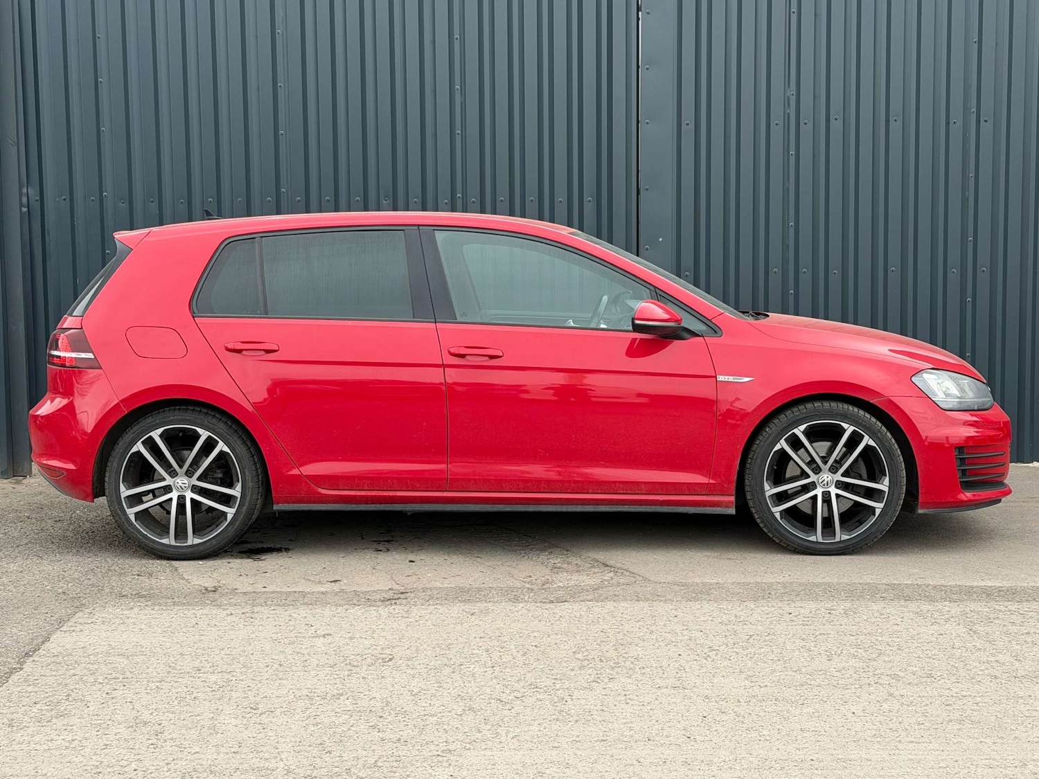 Used Volkswagen Golf 2014 for sale - 78196756: Photo 3