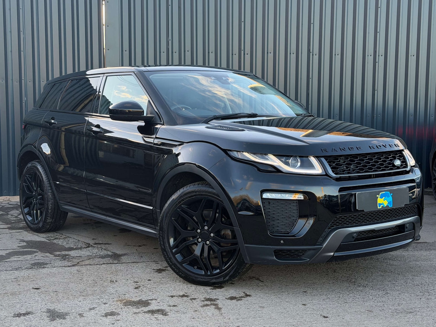 Used Land Rover Range Rover Evoque 2015 for sale - 76762553: Photo 1