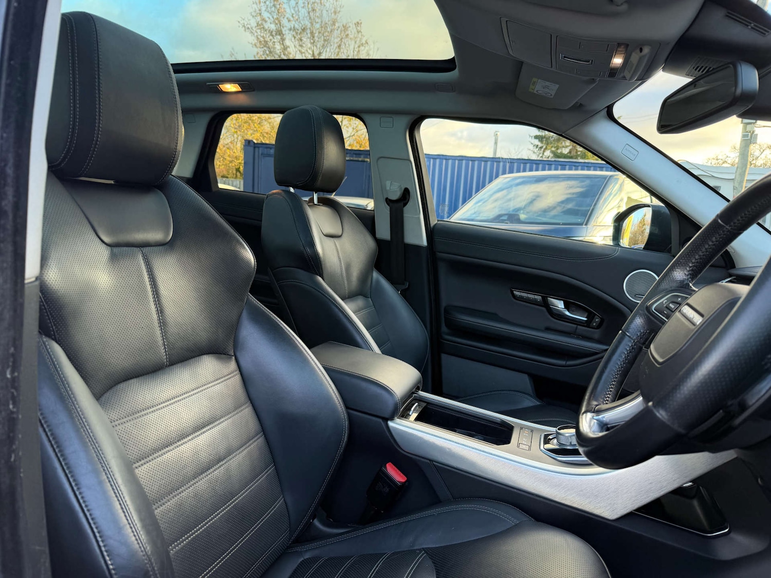 Used Land Rover Range Rover Evoque 2015 for sale - 76762553: Photo 25