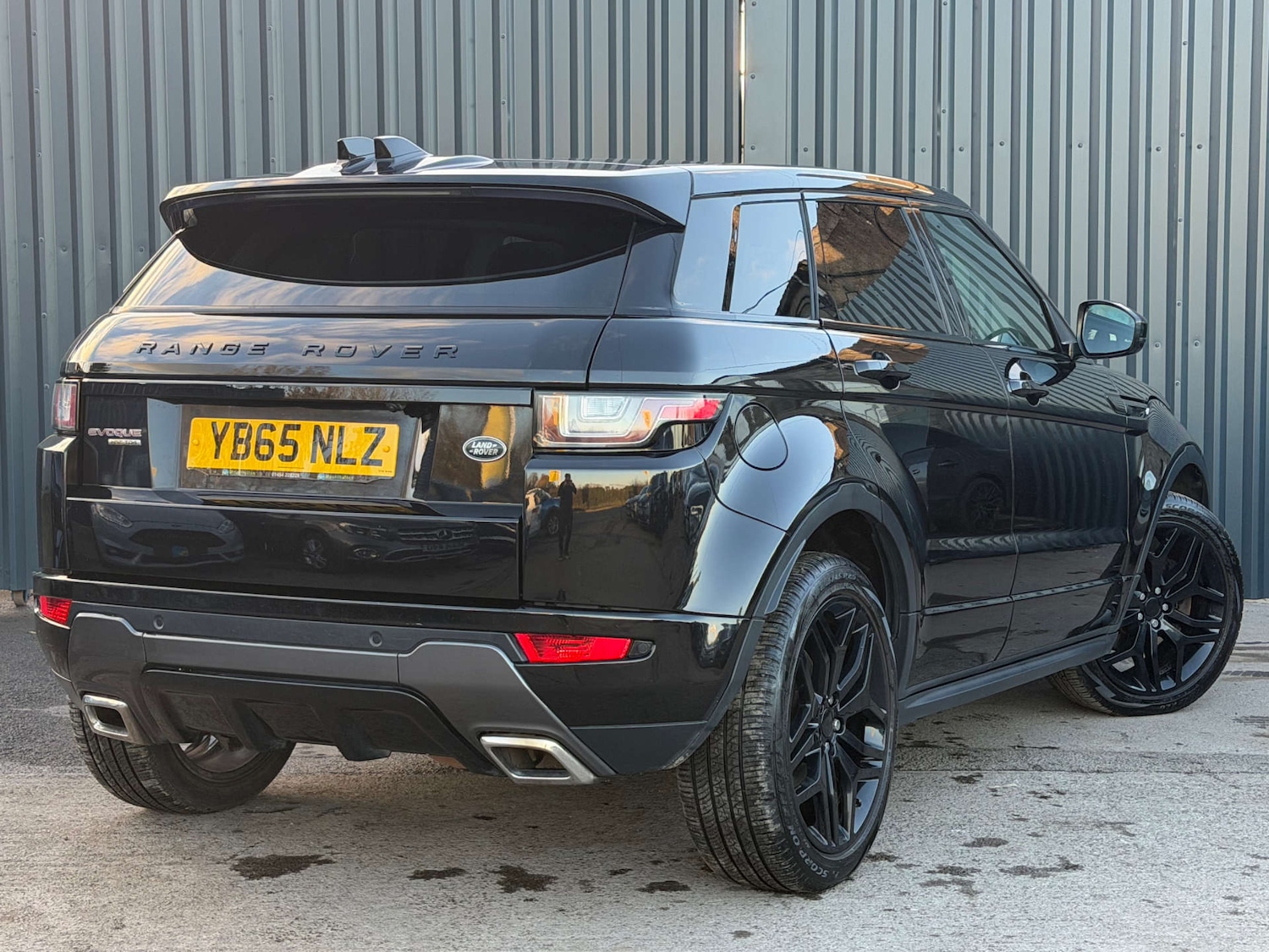 Used Land Rover Range Rover Evoque 2015 for sale - 76762553: Photo 6