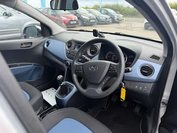 Used Hyundai i10 2014 for sale - 79684121: Photo