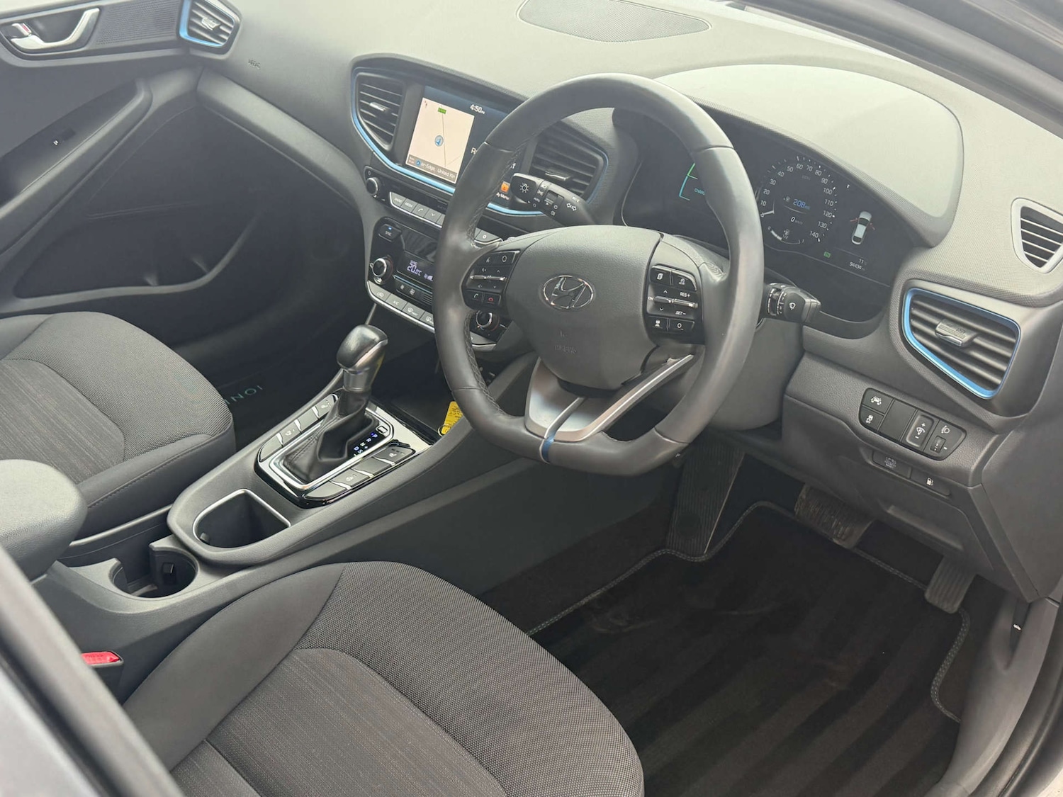 Used Hyundai IONIQ 2018 for sale - 78045045: Photo 2