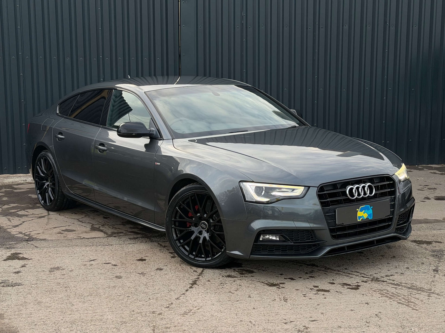 Used Audi A5 2016 for sale - 76762555: Photo 2