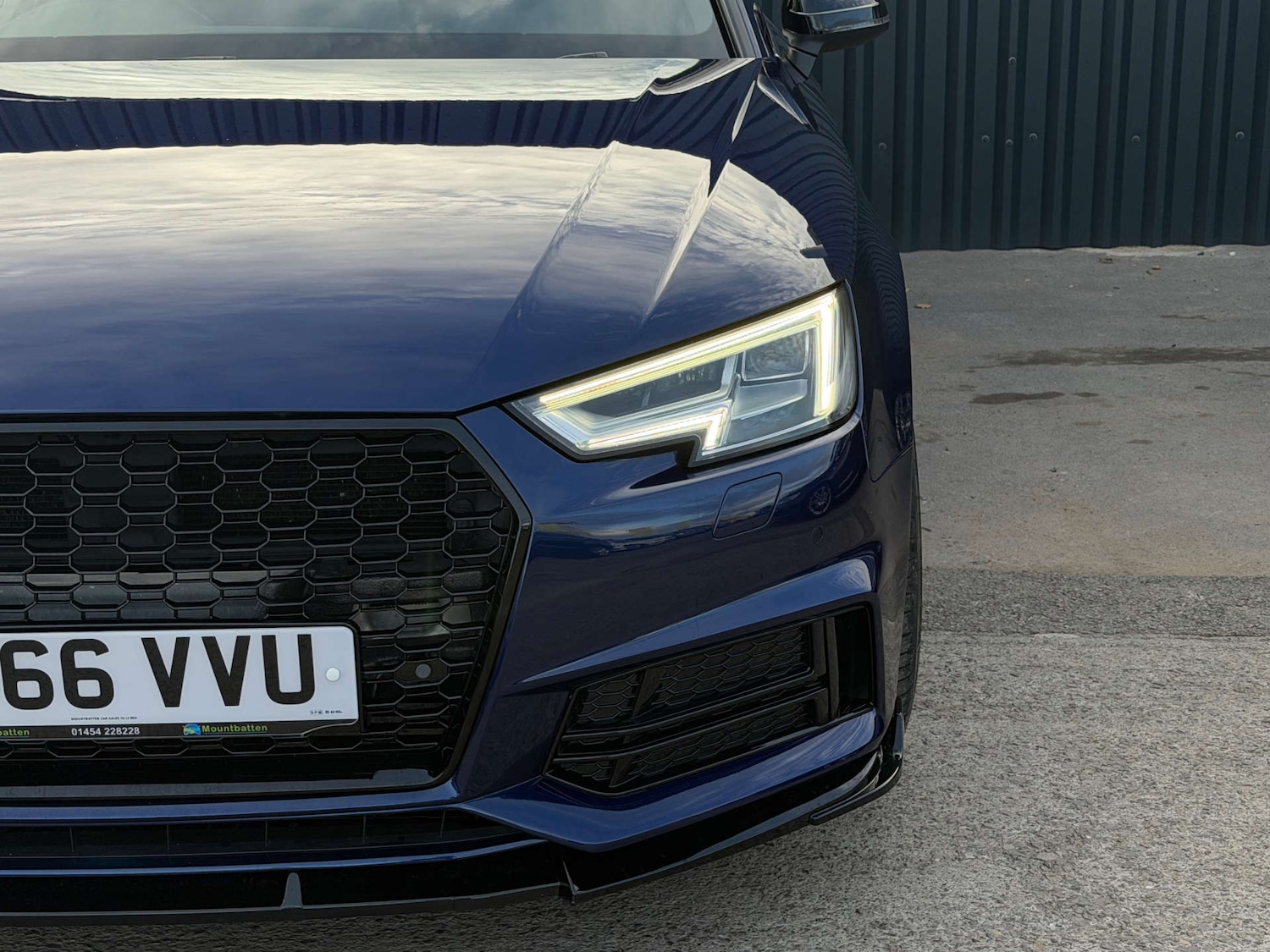 Used Audi A4 2017 for sale - 76601929: Photo 10