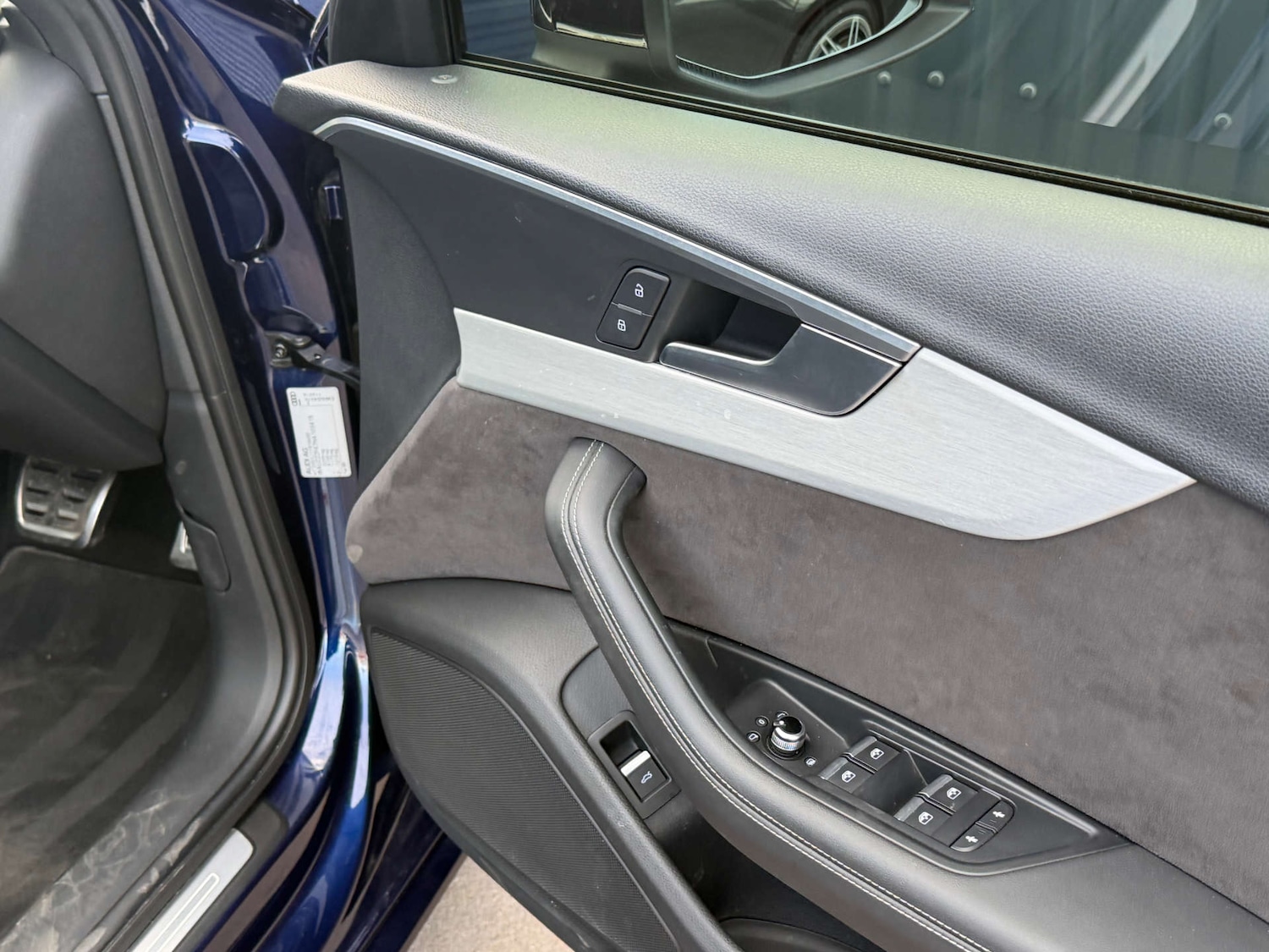 Used Audi A4 2017 for sale - 76601929: Photo 26