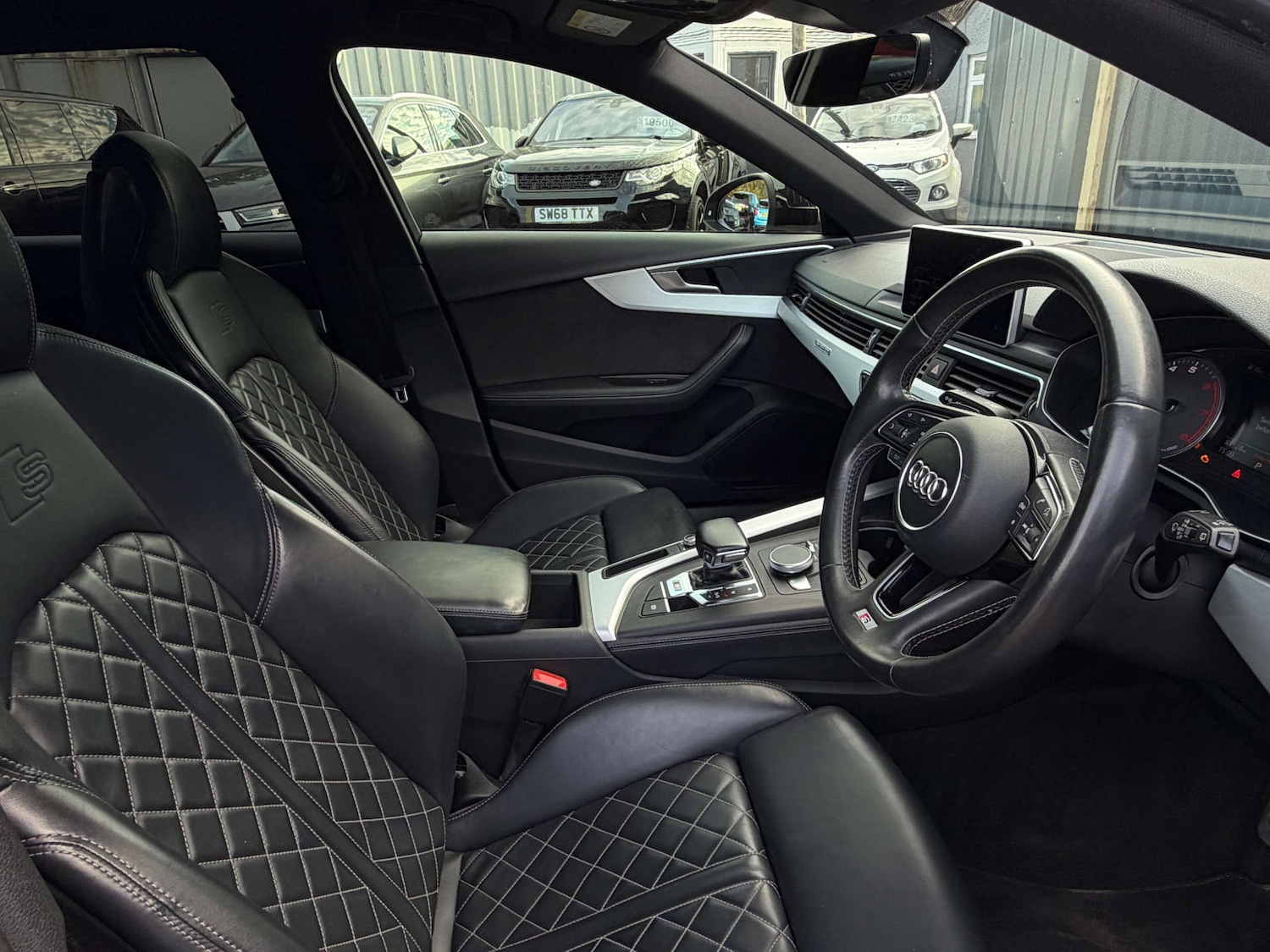 Used Audi A4 2017 for sale - 76601929: Photo 28