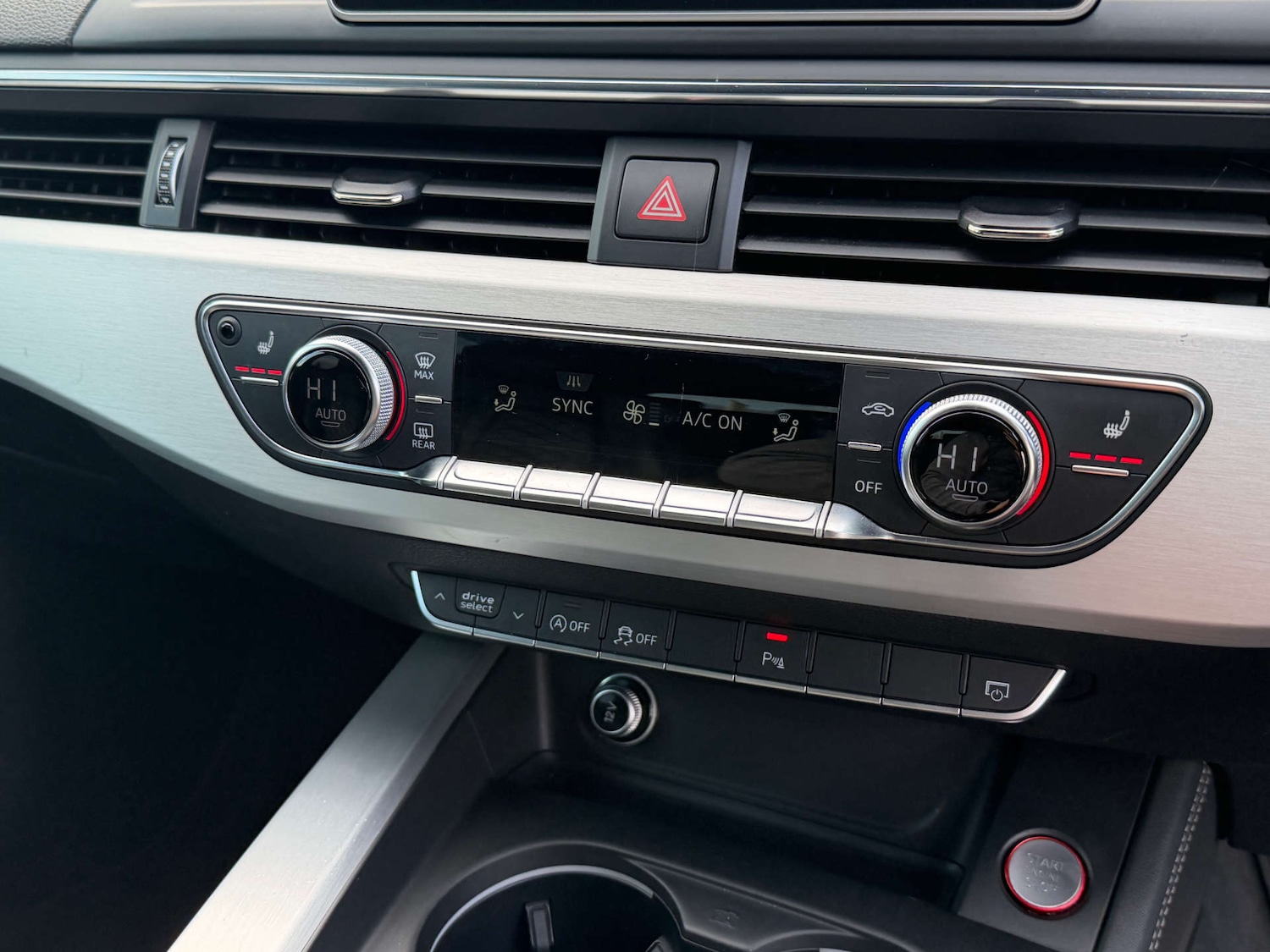 Used Audi A4 2017 for sale - 76601929: Photo 33