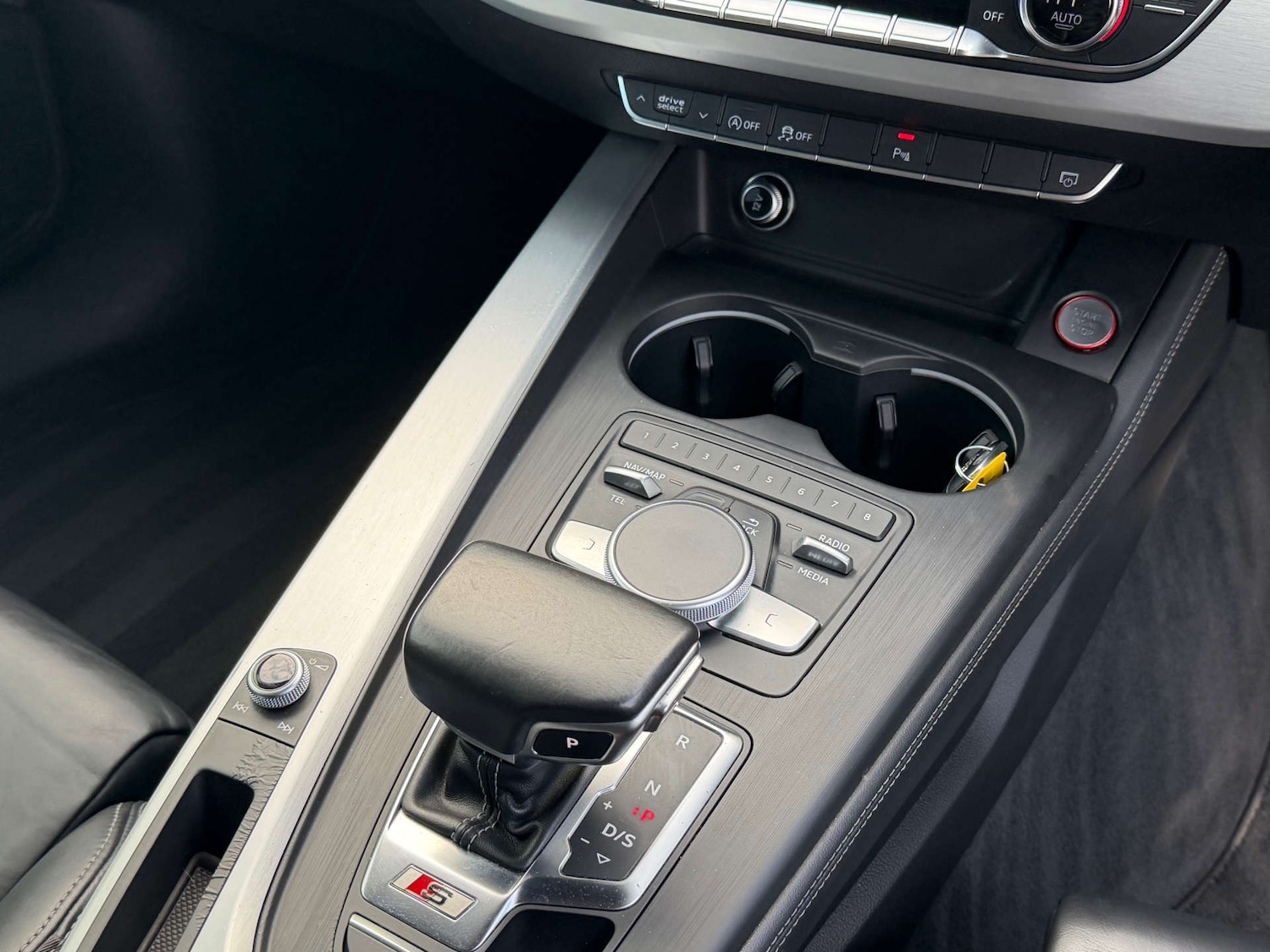 Used Audi A4 2017 for sale - 76601929: Photo 35