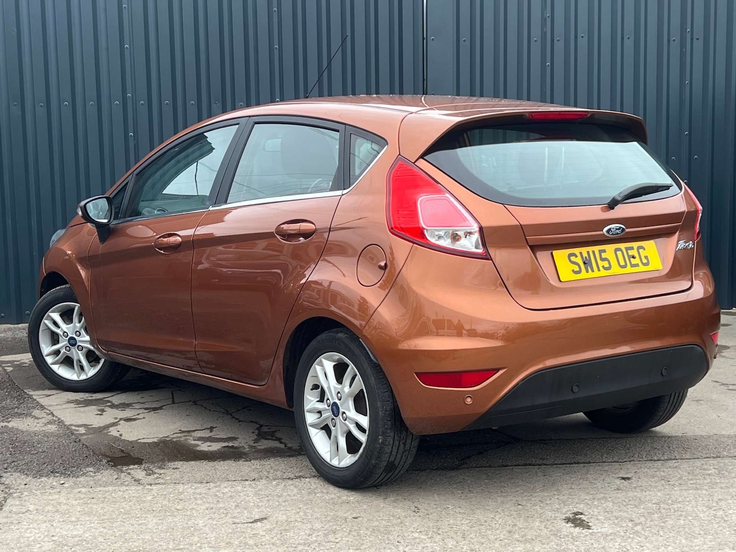 Used Ford Fiesta 2015 for sale - 77647613: Photo 10