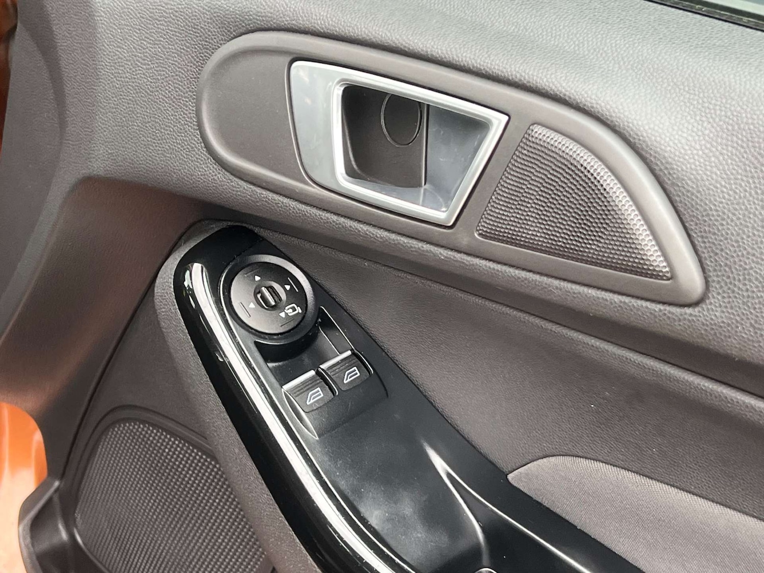 Used Ford Fiesta 2015 for sale - 77647613: Photo 9