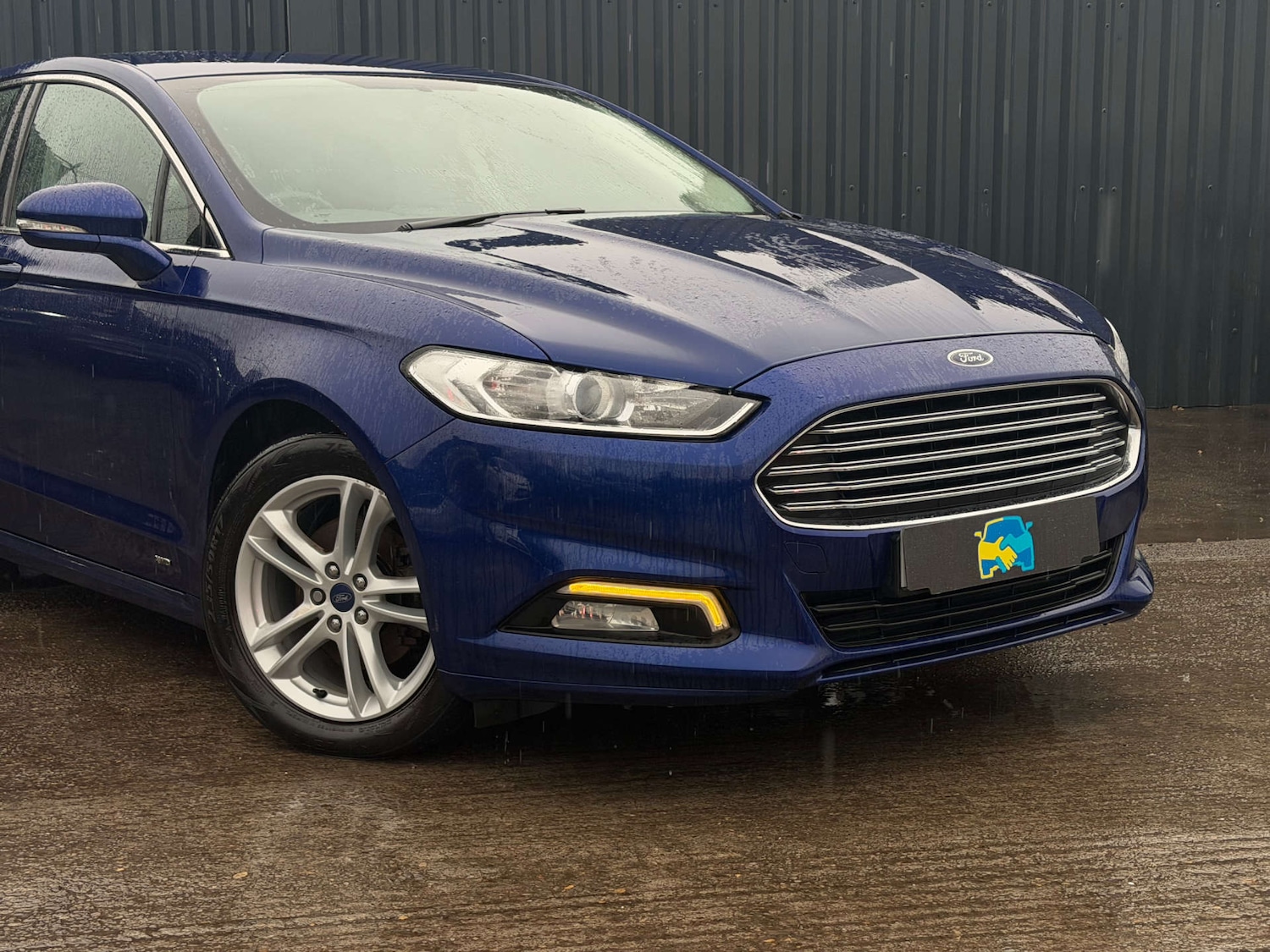Used Ford Mondeo 2017 for sale - 77022470: Photo 2