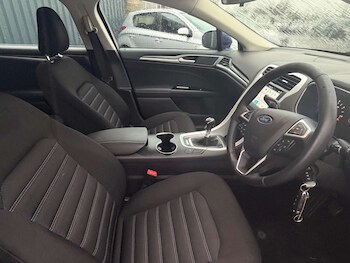 Used Ford Mondeo 2017 for sale - 77022470: Photo