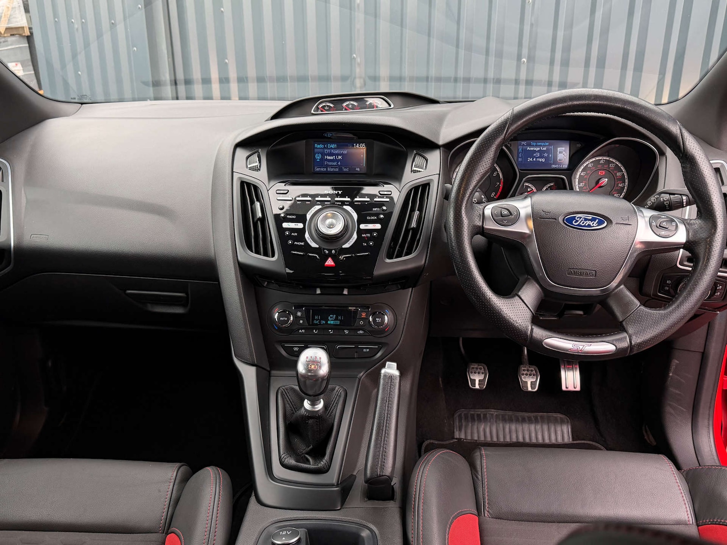 Used Ford Focus 2014 for sale - 77063195: Photo 3