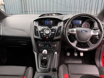 Used Ford Focus 2014 for sale - 77063195: Photo