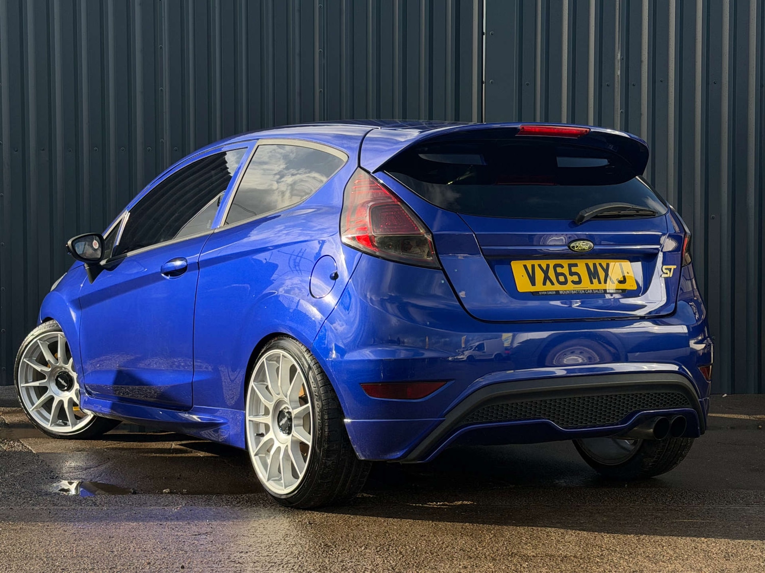 Used Ford Fiesta 2015 for sale - 77315523: Photo 2