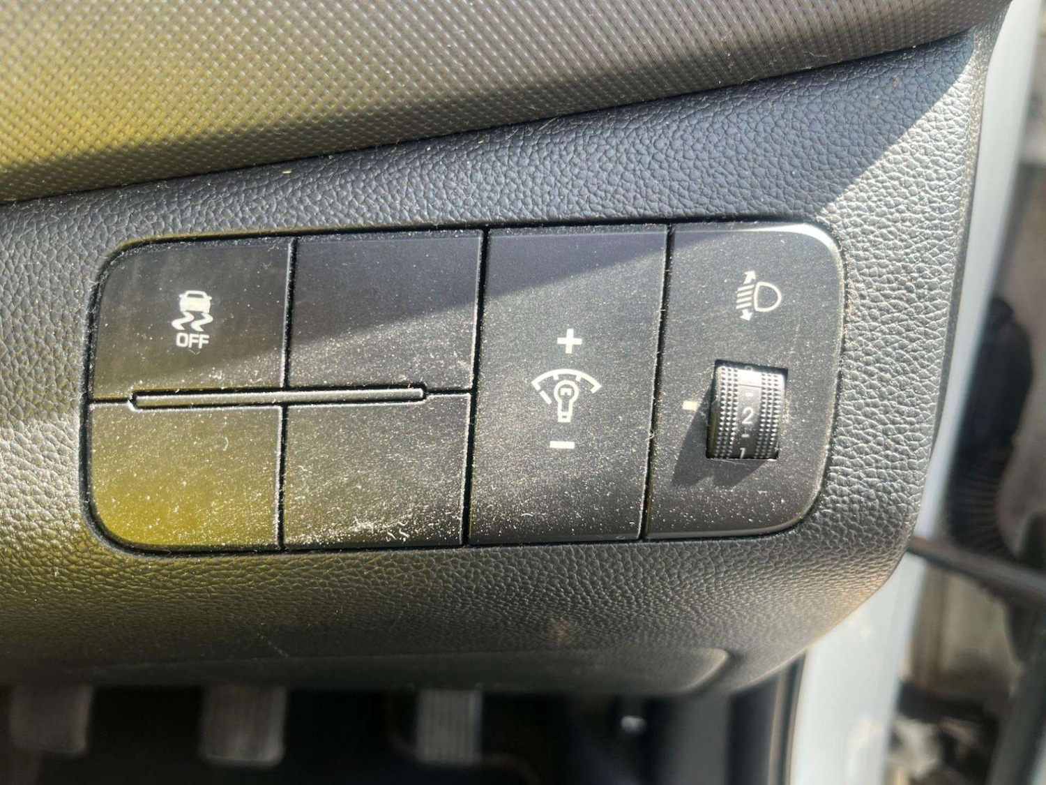 Used Hyundai i10 2017 for sale - 76601775: Photo 26