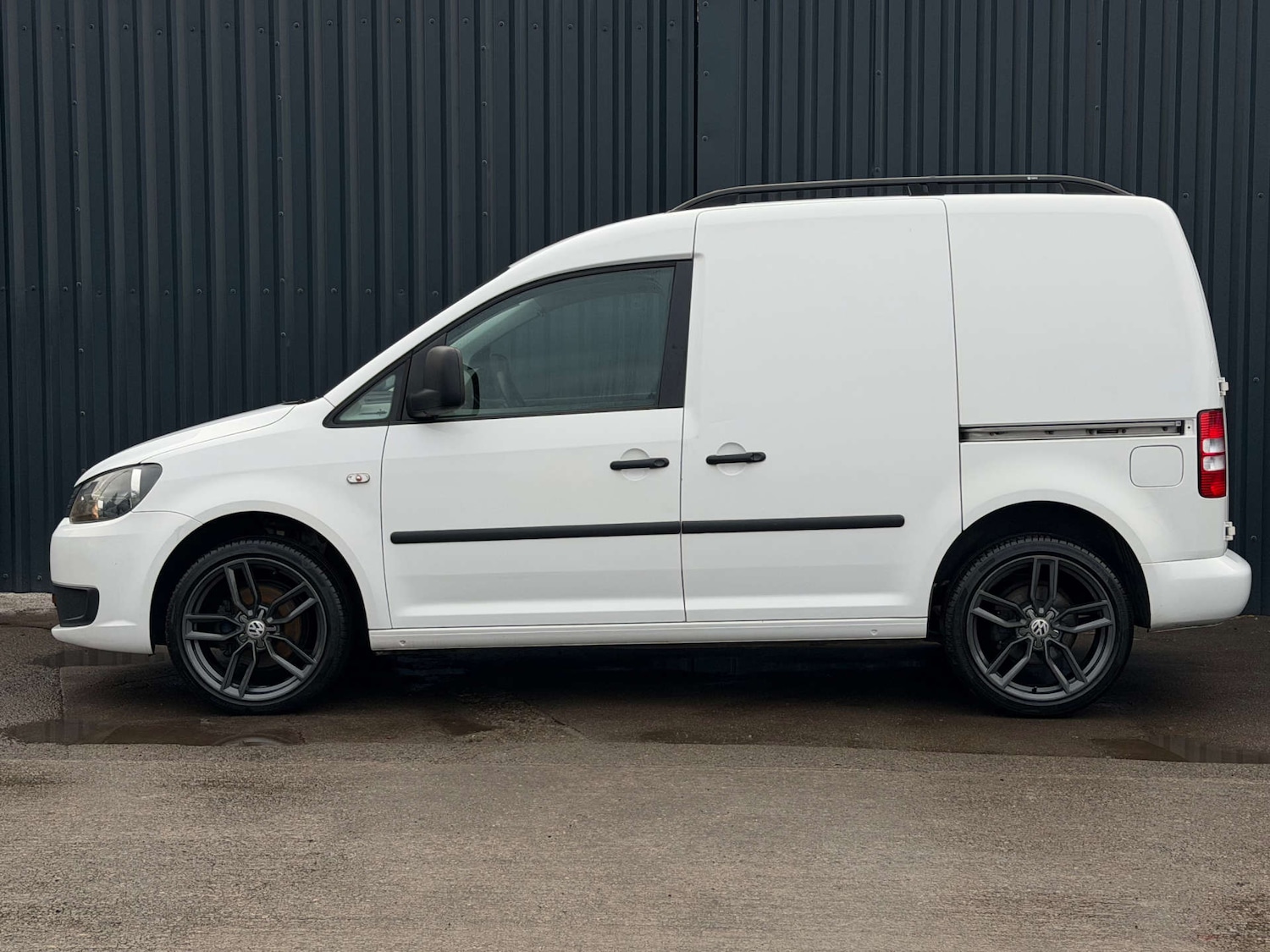 Used Volkswagen Caddy 2013 for sale - 77152865: Photo 3