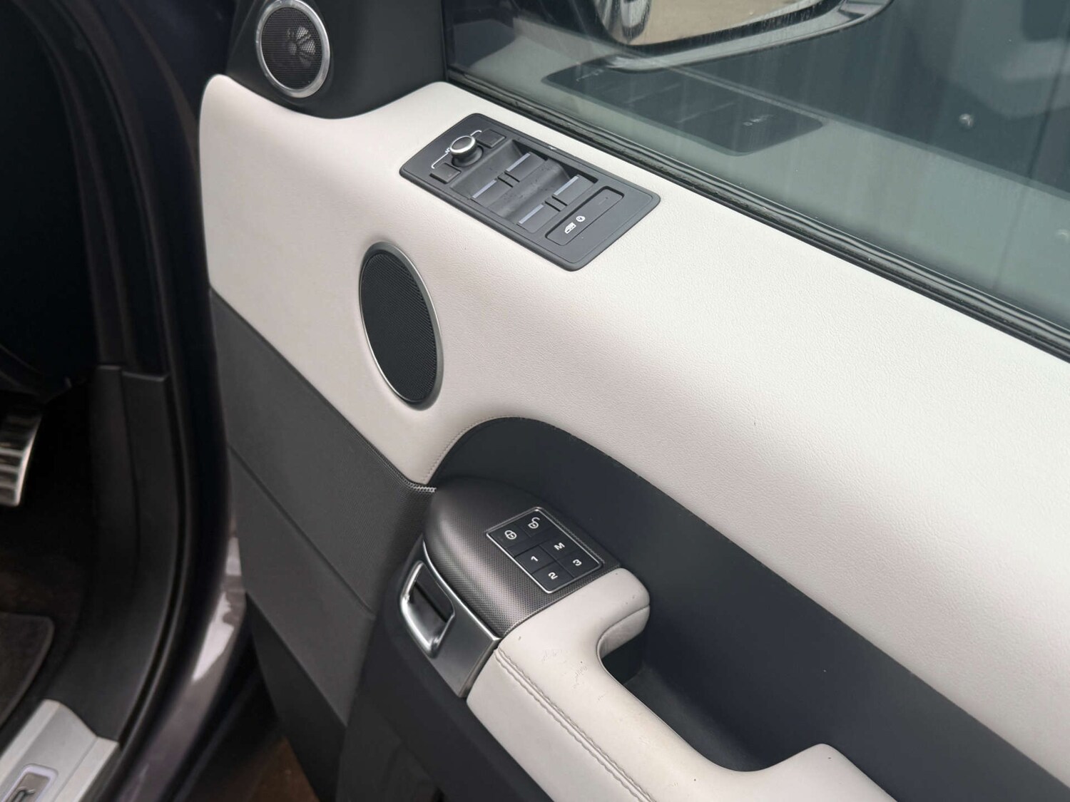 Used Land Rover Range Rover Sport 2016 for sale - 77502039: Photo 18