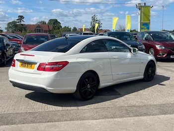 Used Mercedes-Benz E-Class 2009 for sale - 75830905: Photo