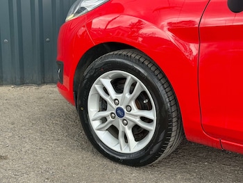 Used Ford Fiesta 2016 for sale - 78518703: Photo