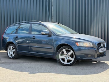 Used Volvo V50 2010 for sale - 78960146: Photo