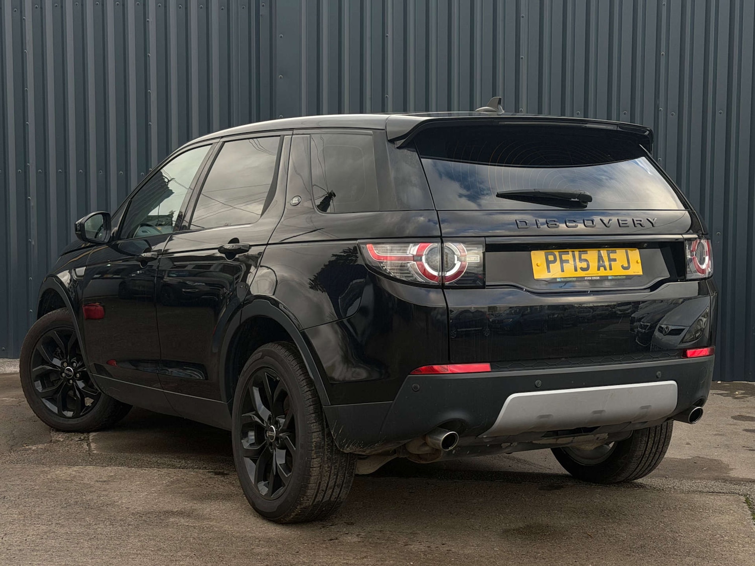 Used Land Rover Discovery Sport 2015 for sale - 78080717: Photo 9