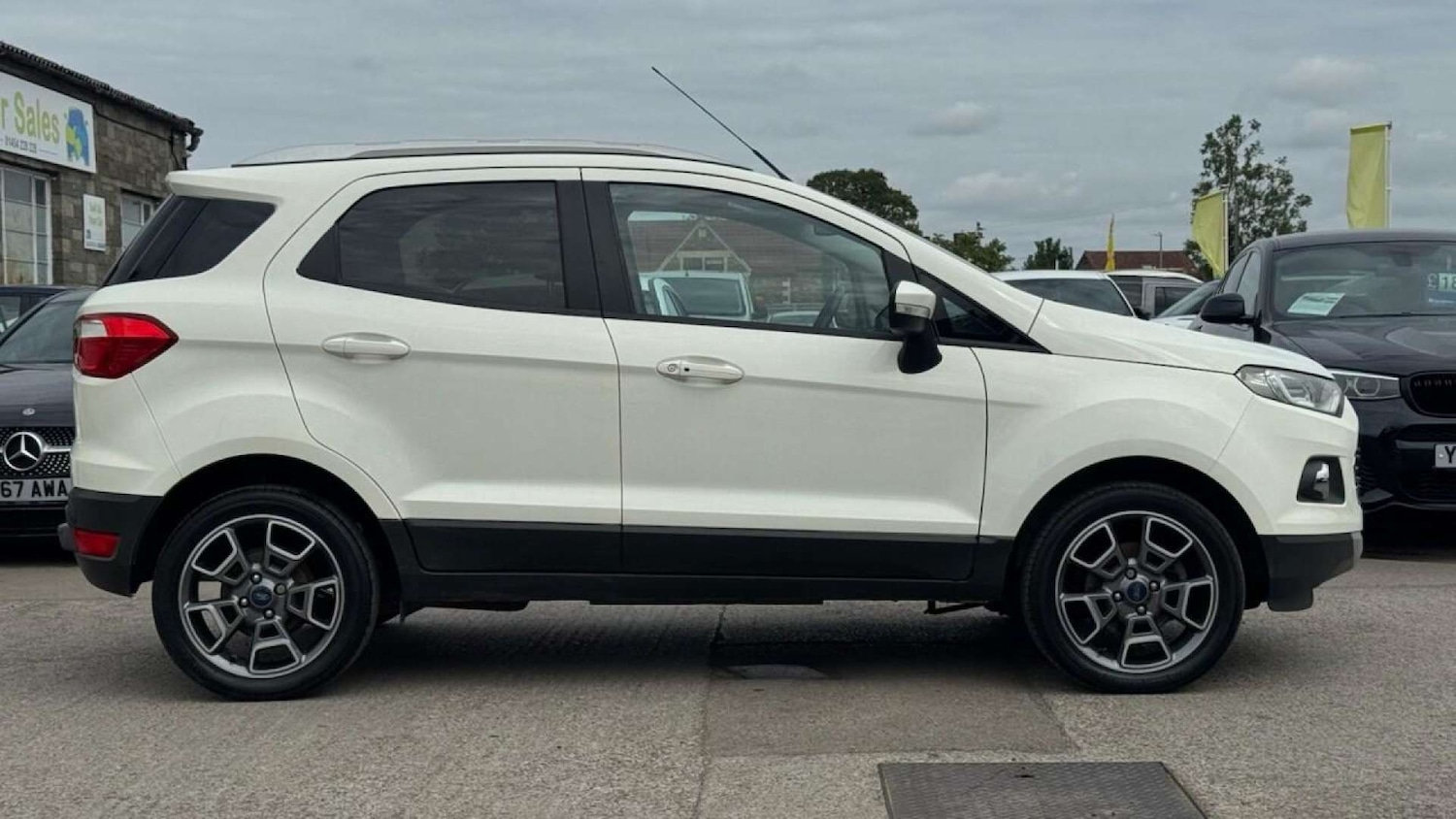 Used Ford Ecosport 2017 for sale - 76601780: Photo 2