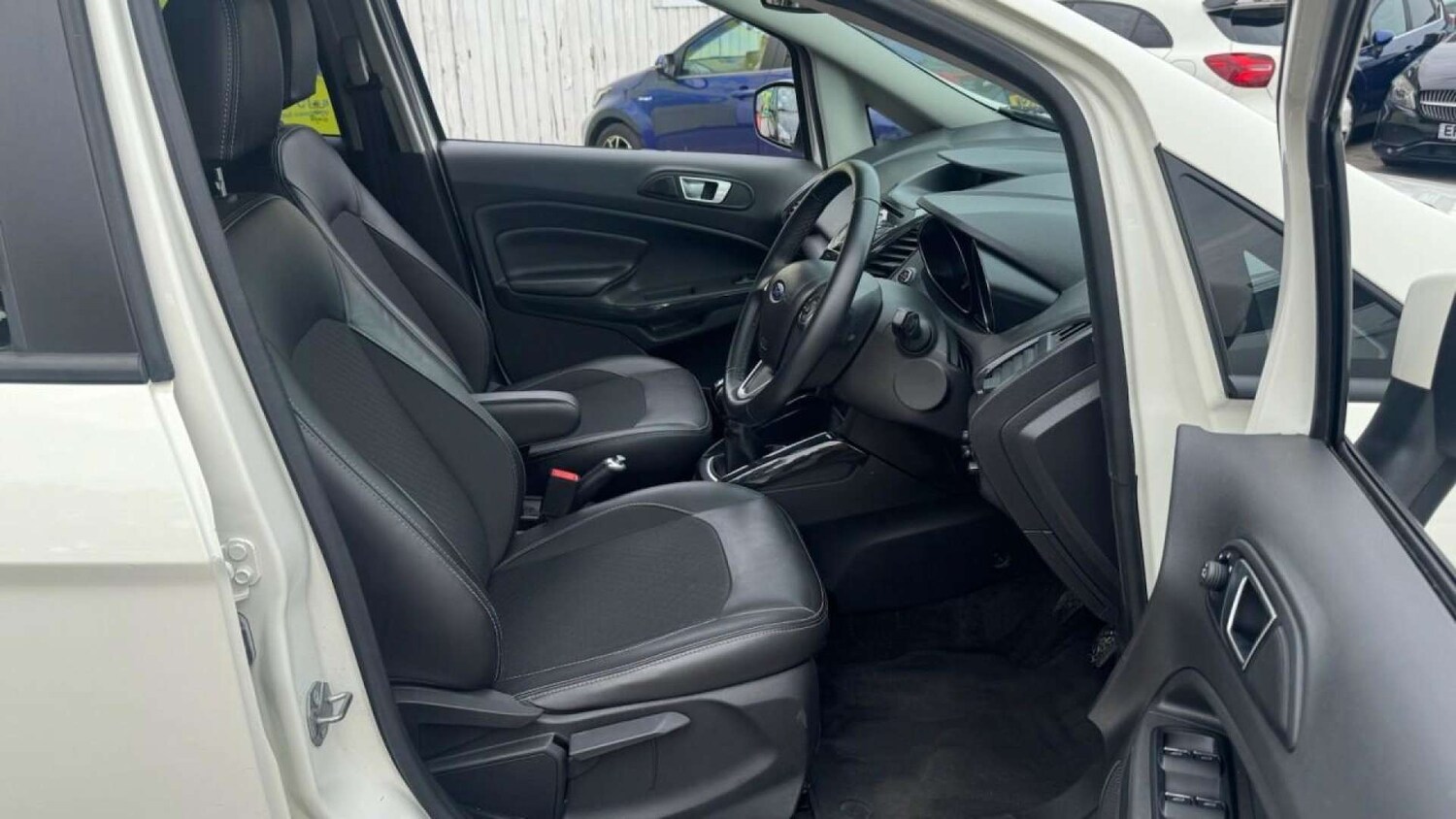 Used Ford Ecosport 2017 for sale - 76601780: Photo 25