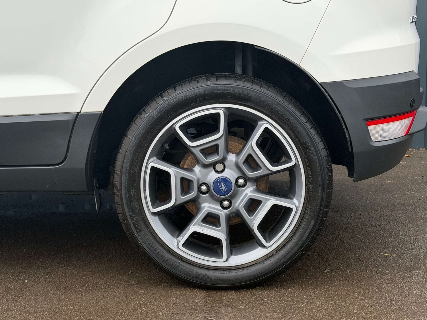 Used Ford Ecosport 2017 for sale - 76601780: Photo 32