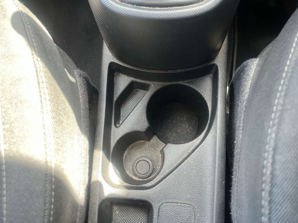 Used Hyundai i10 2017 for sale - 76232162: Photo 34