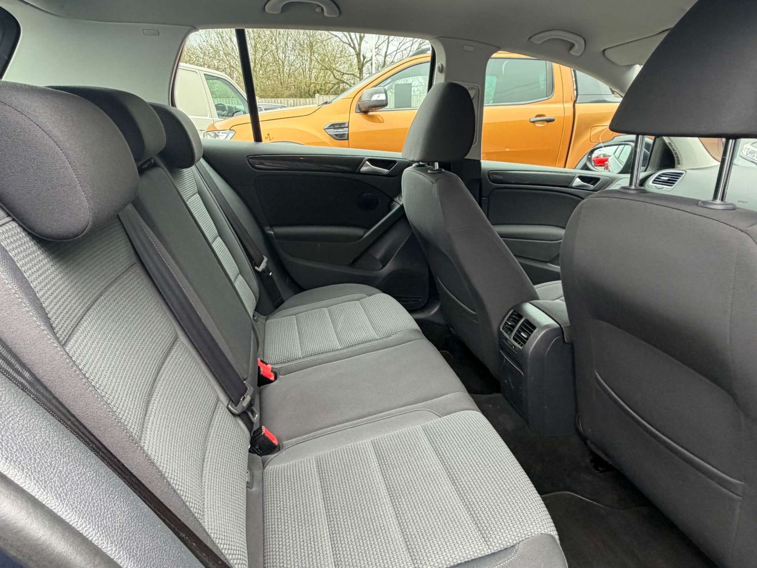 Used Volkswagen Golf 2012 for sale - 78053745: Photo 5