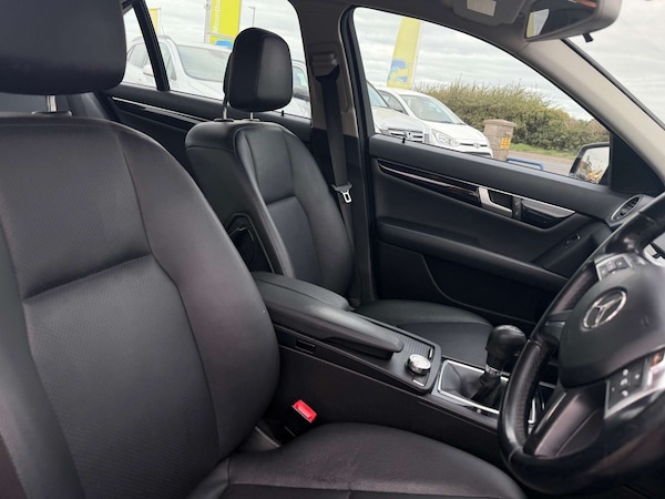 Used Mercedes-Benz C-Class 2013 for sale - 76235476: Photo 10