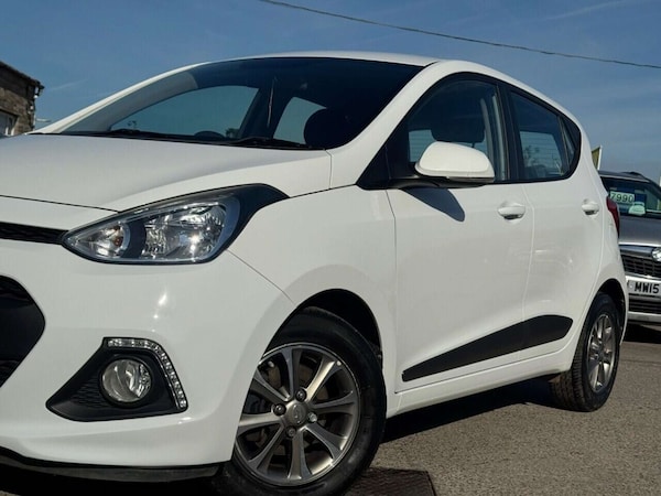 Used Hyundai i10 2015 for sale - 76232180: Photo 10