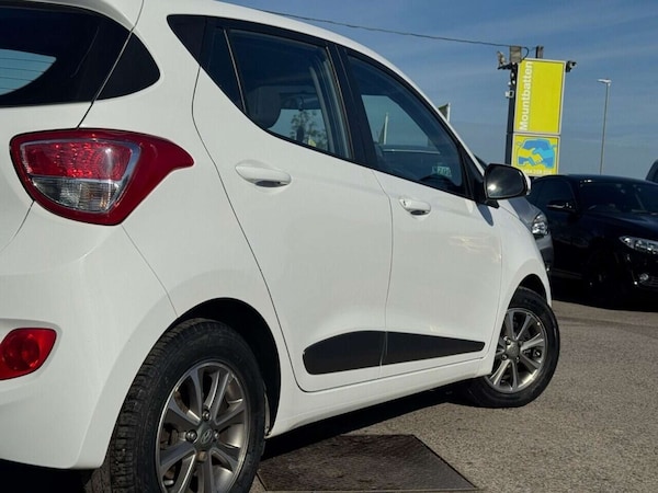 Used Hyundai i10 2015 for sale - 76232180: Photo 7