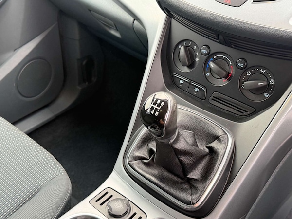Used Ford C-Max 2012 for sale - 76232191: Photo 32