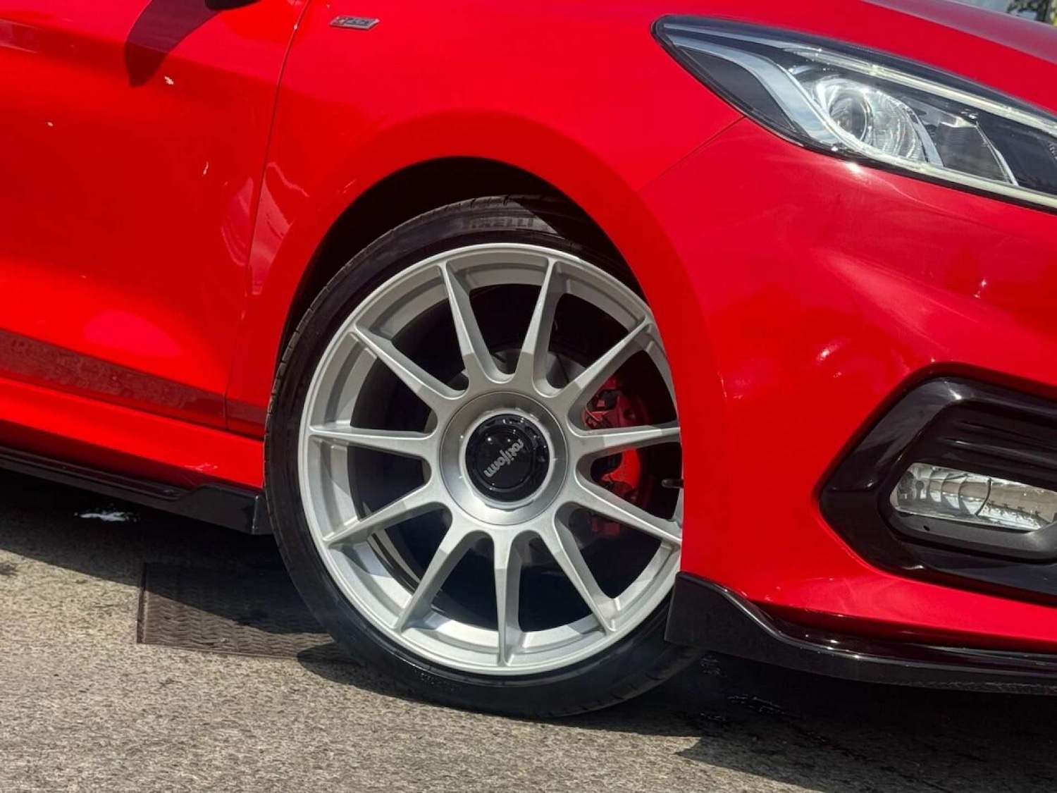 Used Ford Fiesta 2018 for sale - 76232192: Photo 2