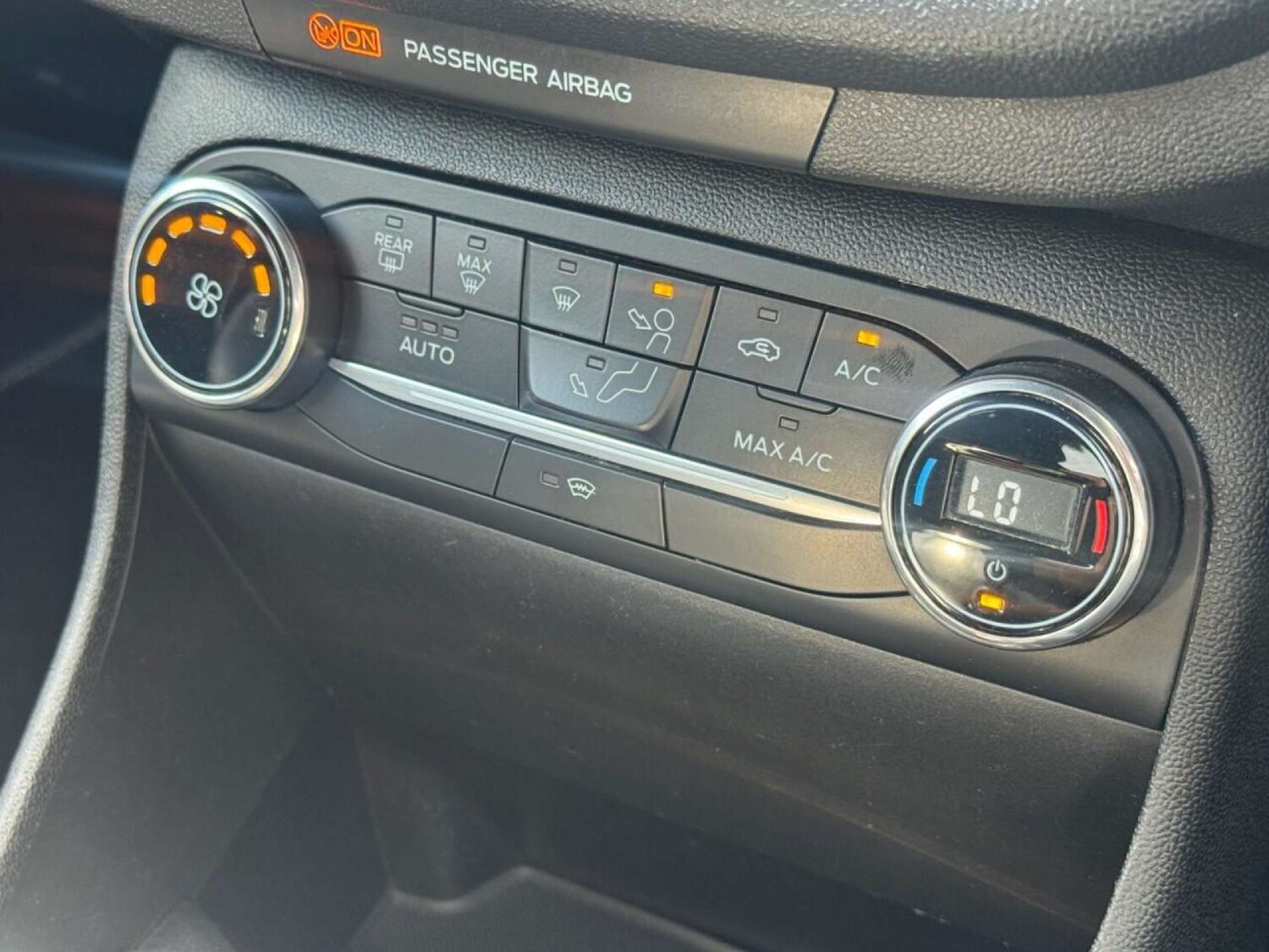 Used Ford Fiesta 2018 for sale - 76232192: Photo 23