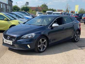 Used Volvo V40 2015 for sale - 74964220: Photo