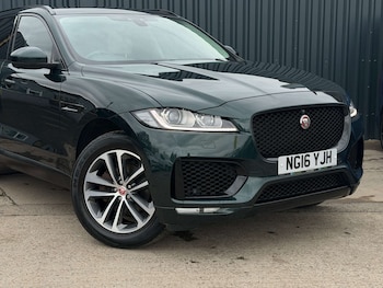 Used Jaguar F-Pace 2016 for sale - 79033302: Photo