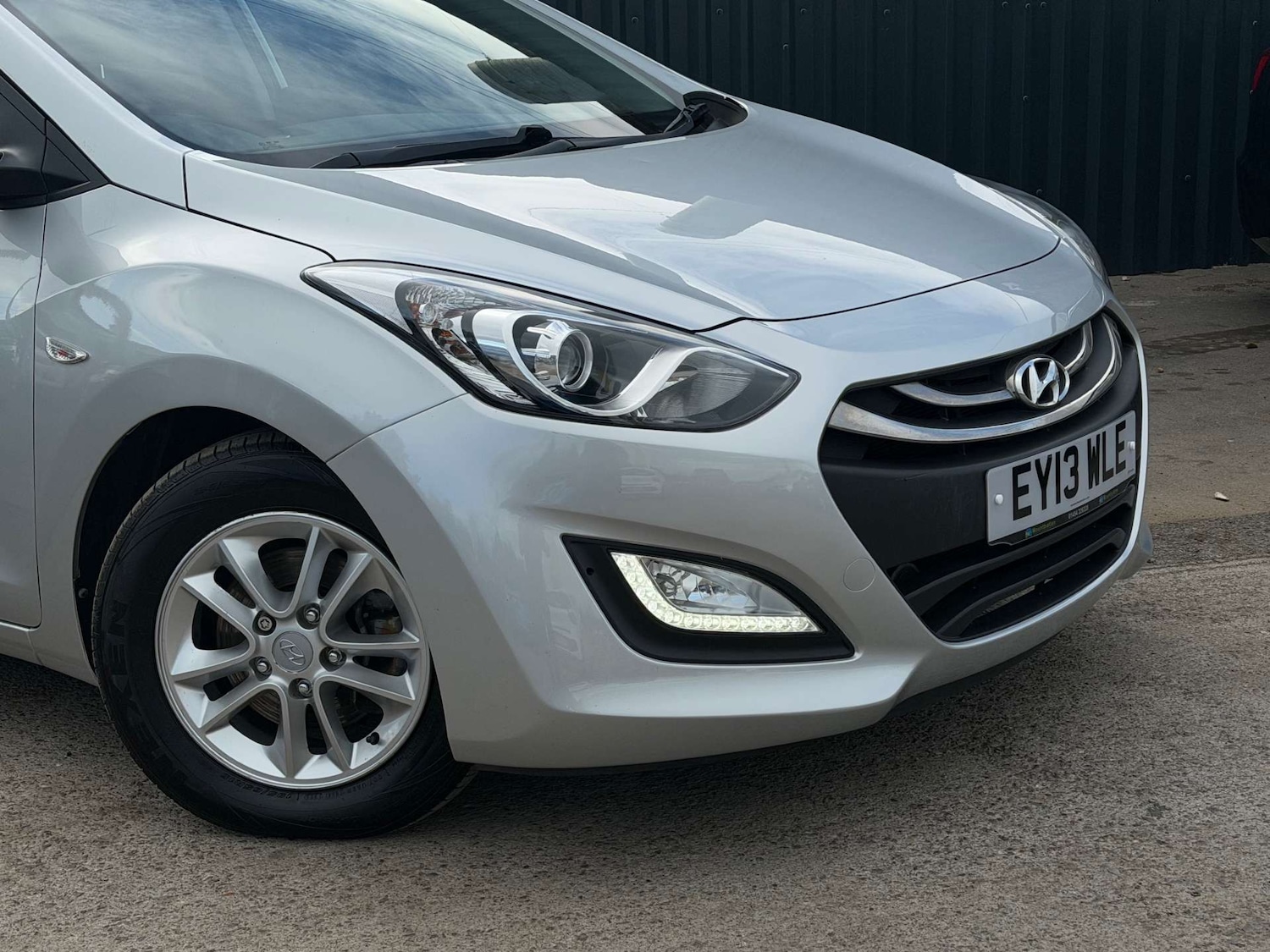 Used Hyundai i30 2013 for sale - 76427154: Photo 2