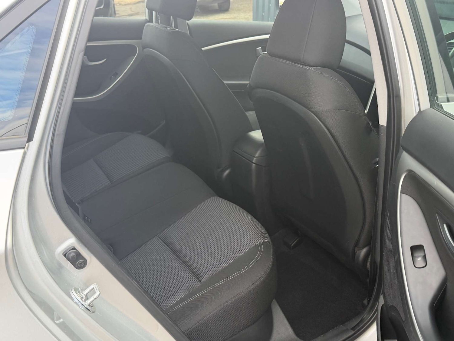 Used Hyundai i30 2013 for sale - 76427154: Photo 23