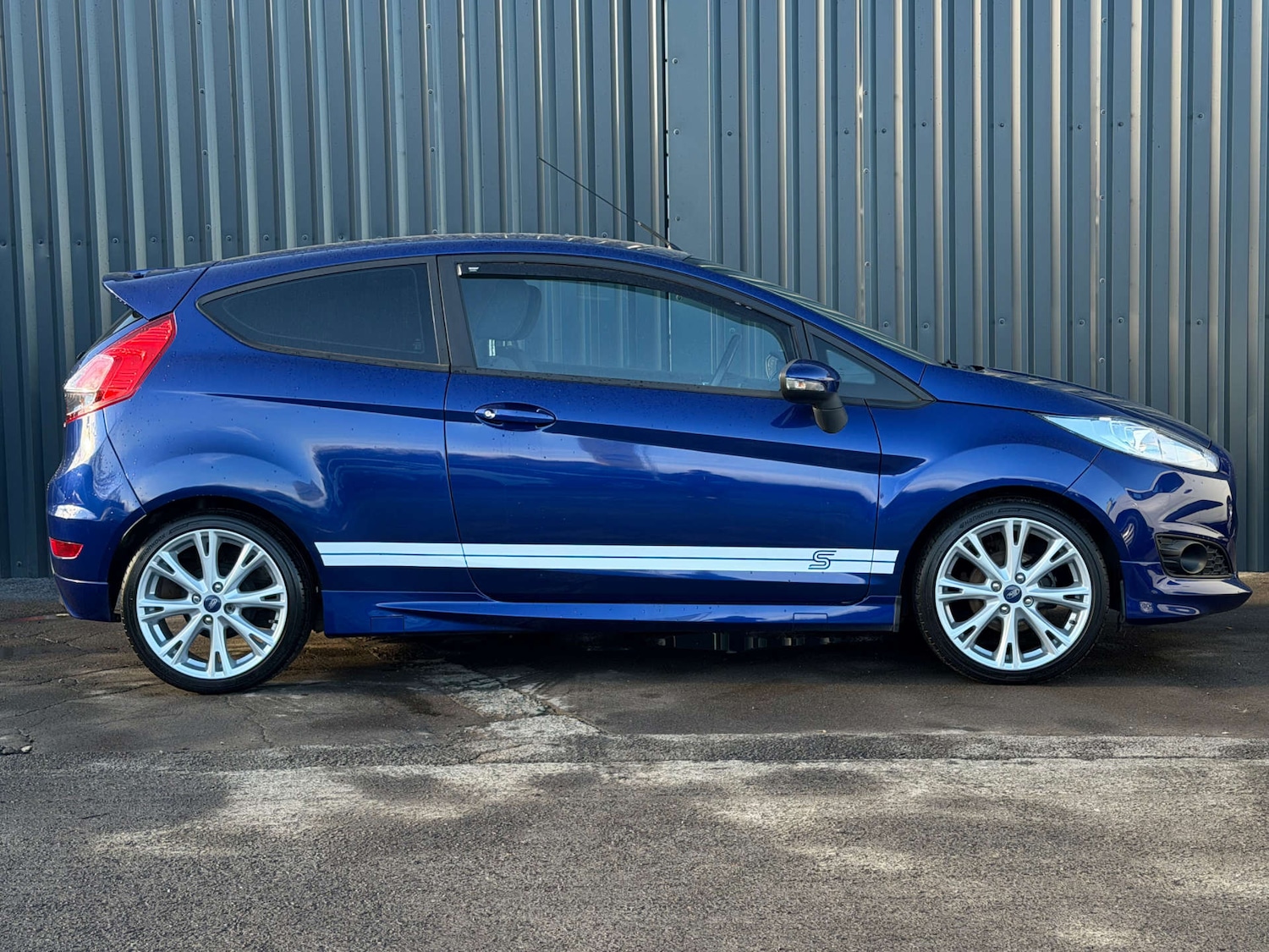 Used Ford Fiesta 2014 for sale - 76629657: Photo 4