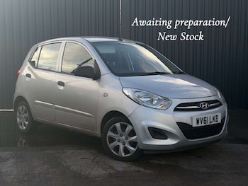 Used Hyundai i10 2011 for sale - 76941045: Photo